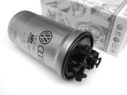 Filtru combustibil original OEM VW 1J0127401A (WK853/3X) Filtru combustibil original OEM VW 1J0127401A (WK853/3X)