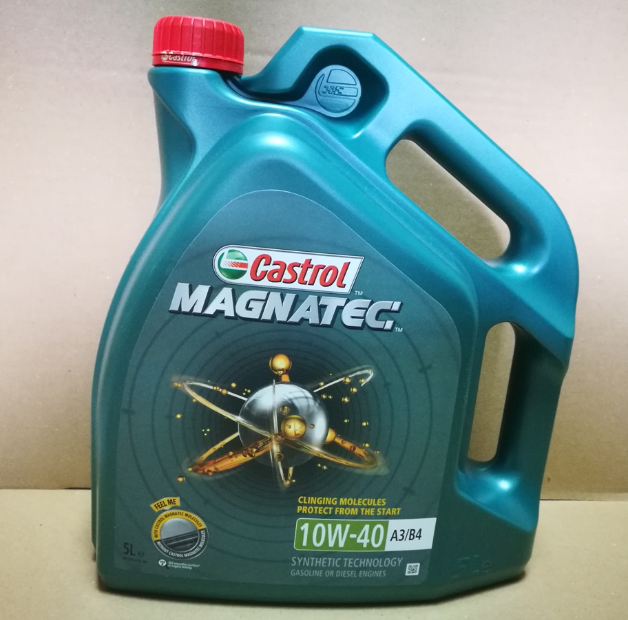 Масла кастрол полусинтетика. Castrol 10w 40 a3/b4. Magnatec 5w-40 a3/b4. Моторное масло Castrol Magnatec a3/b4 10w-40. Масло Castrol 10w 40 Magnatec л.